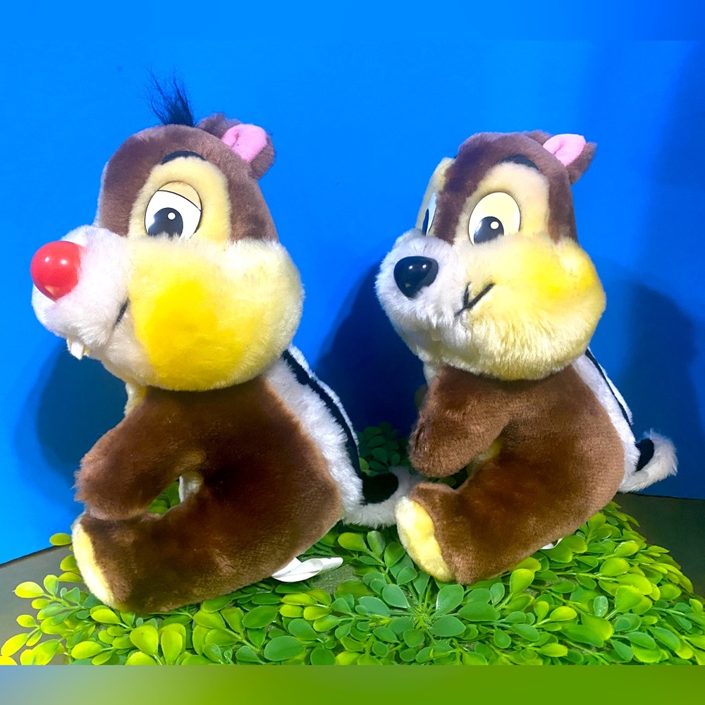 DISNEY WORLD DISNEYLAND VTG 90s CHIP N DALE CHIPMUNKS PLUSH SET 9”
